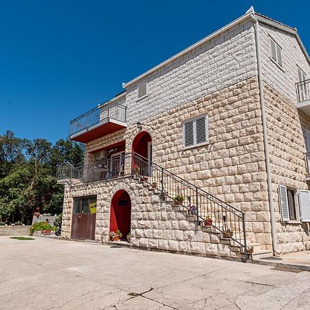 Apartments And Rooms With Parking Space Mali Ston Exterior foto